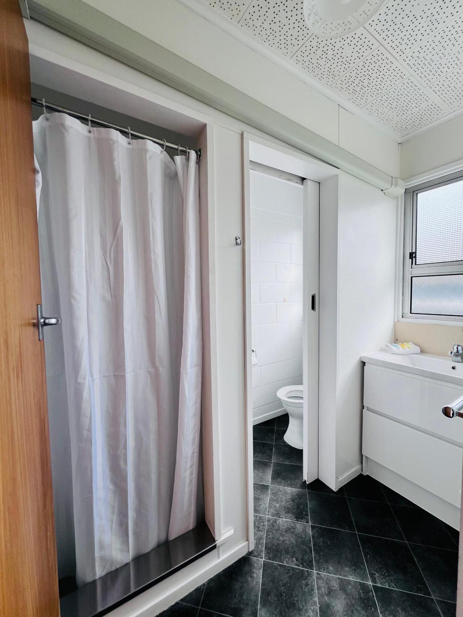 Brooklyne Motel Sanson Exterior foto